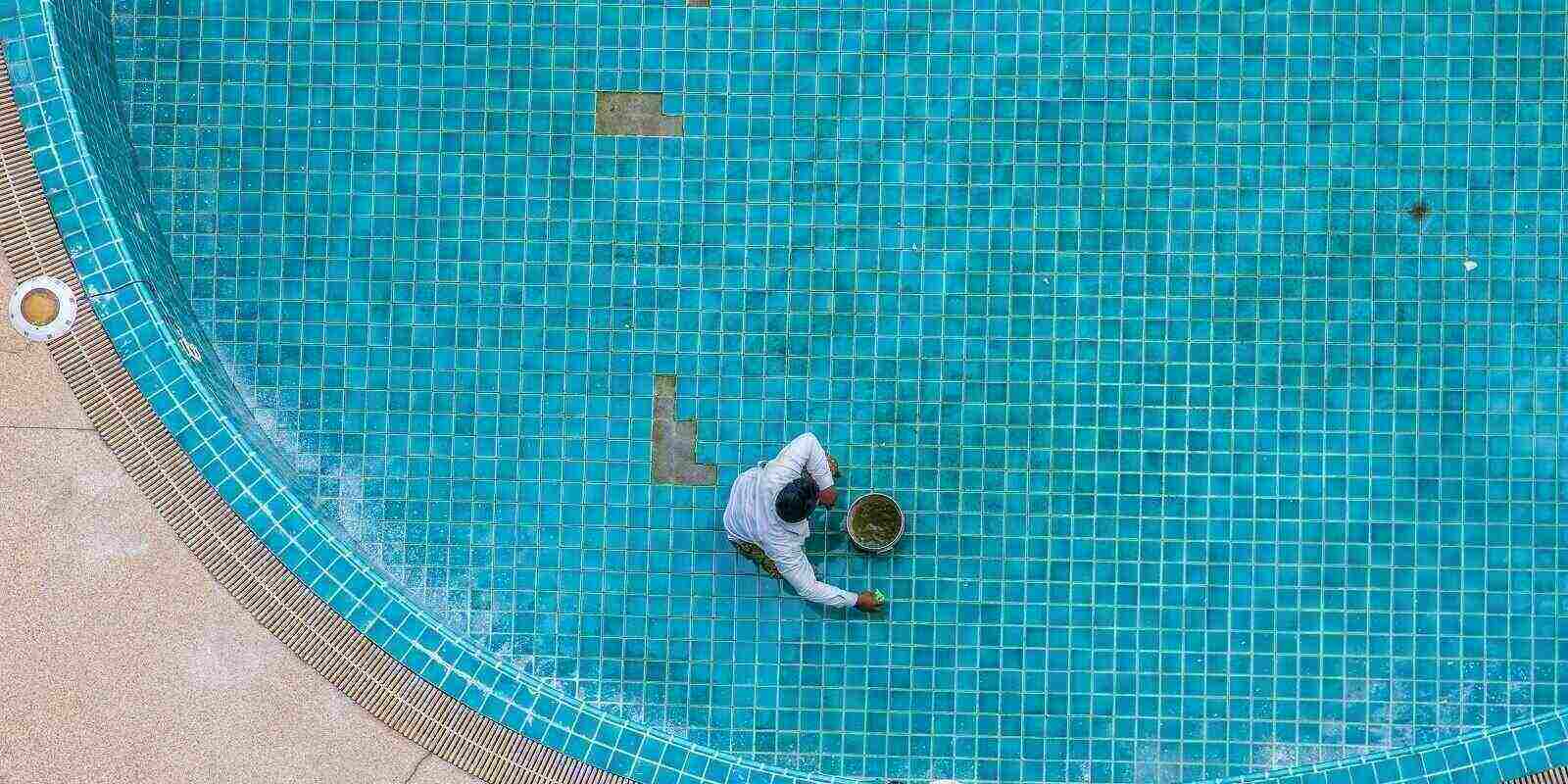 tiling work of a Delaware swimming pool